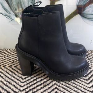 Dr marten Magdalena boot